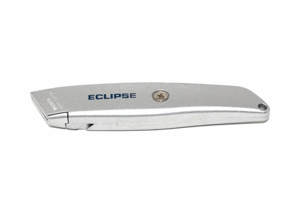 Eclipse Professional Utility Knife by Cherry Tree Tools, silver retractable zinc alloy knife with one blade supplied