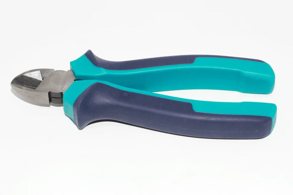 Eclipse 6" Diagonal Cutting Nippers by Cherry Tree Tools, turquoise and navy, precision ground blades