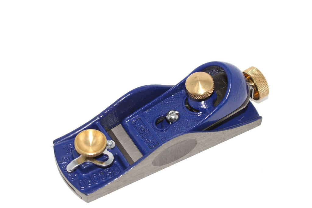 Irwin Record Block Plane No 60 1/2 with brass knobs and cast iron sole, ideal for precision planing.