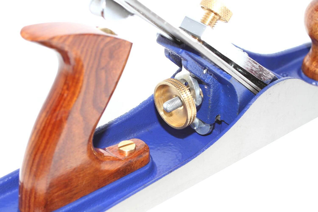 Irwin Record No 5 Jack Plane Woodworking showing precision ground sole and adjustable blade.