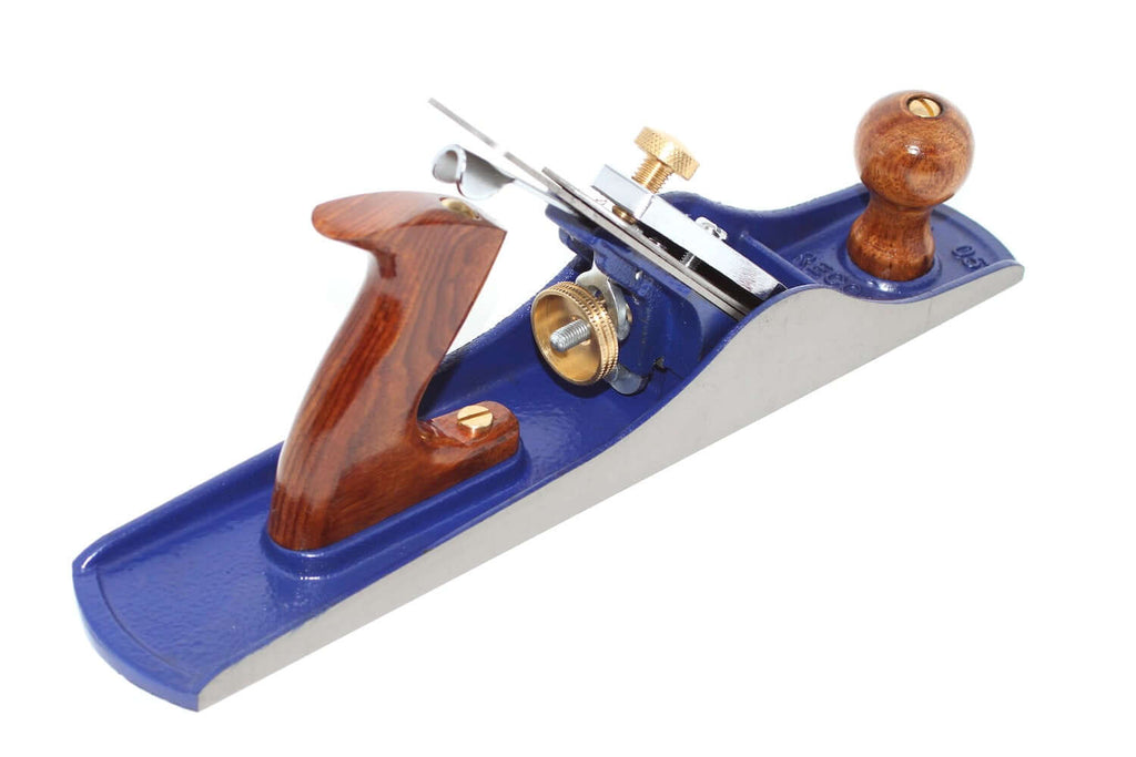 Irwin Record No 5 Jack Plane Woodworking - detailed view of the jack plane with wood handle and precision blade.