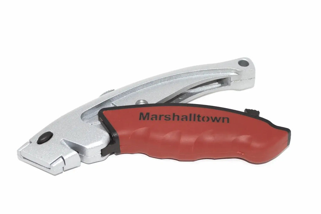 Marshalltown Durasoft Utility Knife with a retractable blade and ergonomic handle for precision cutting.