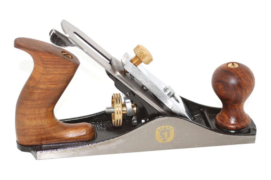 Spear & Jackson No 3 Smoothing Plane with wooden handles and brass adjustments for woodworking.