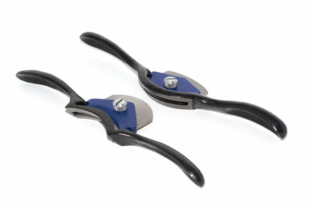 Spear & Jackson Spokeshaves Twin Pack - concave and convex - 2 piece set for shaping concave and convex surfaces.