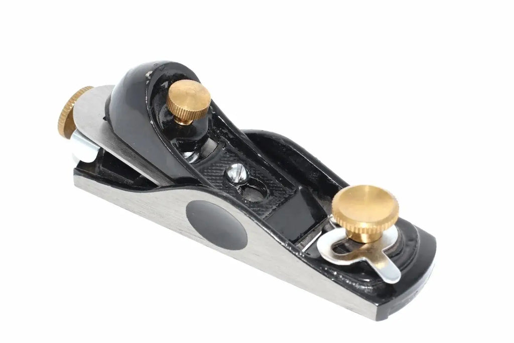 Silverline No 2 Block Plane- low angle by Cherry Tree Tools, black and silver cast iron body with steel components