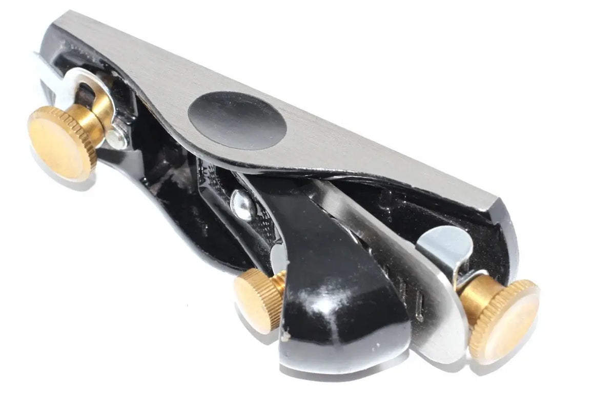 Silverline No 2 Block Plane low angle by Cherry Tree Tools, black cast iron body with steel components