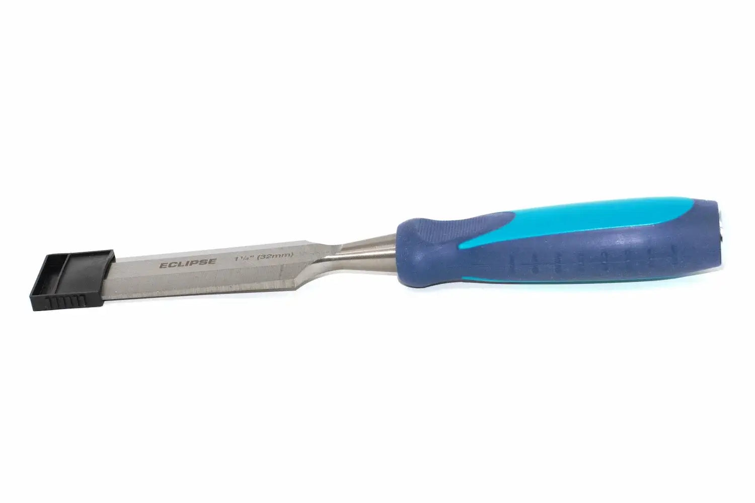 Spear & Jackson 32mm wood chisel by Cherry Tree Tools with blue soft grip and bevel edge
