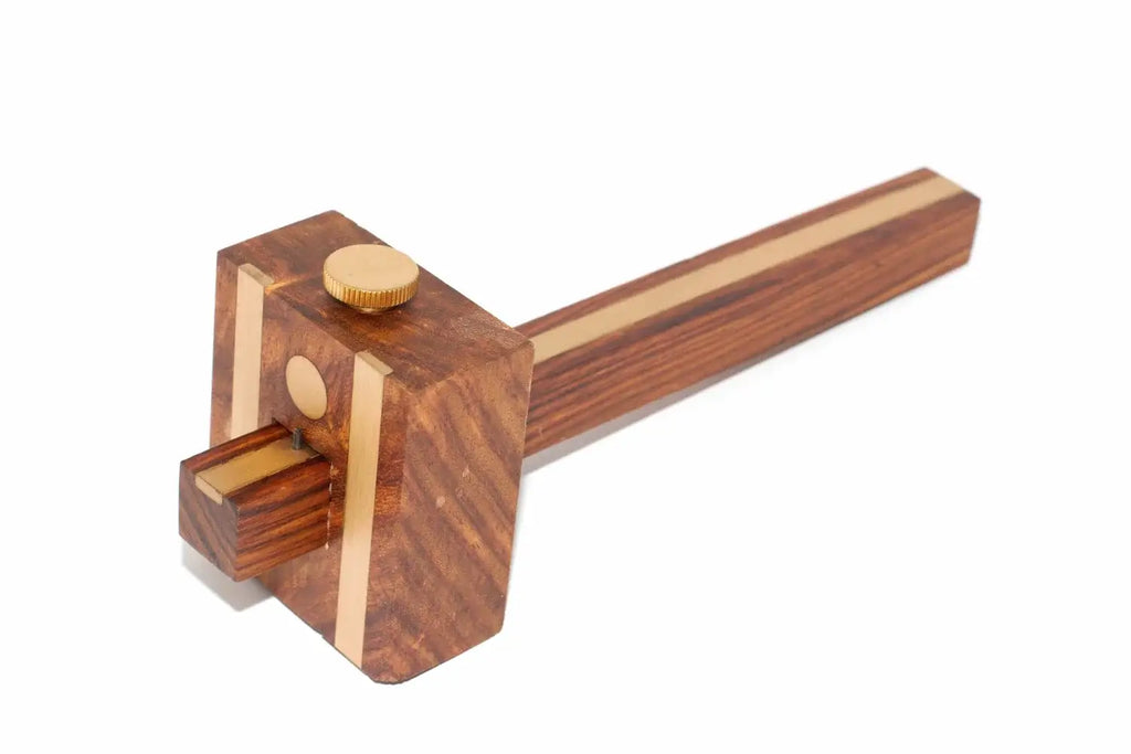 Spear & Jackson 8 Marking Gauge features a hardwood stock, brass slider adjustment, and a steel marking pin.