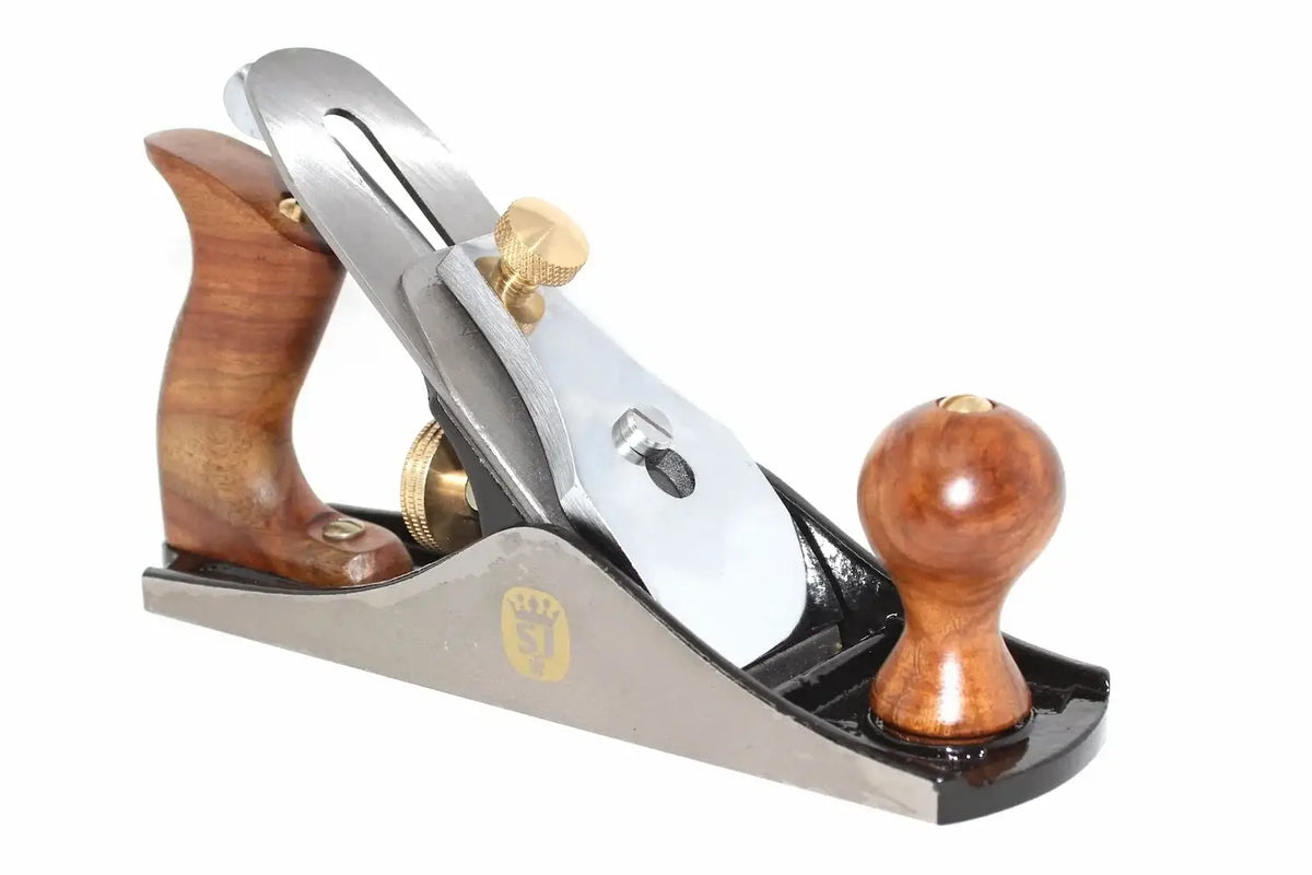 Spear & Jackson No 4 Smoothing Plane by Cherry Tree Tools, ductile cast iron body and brass wheel