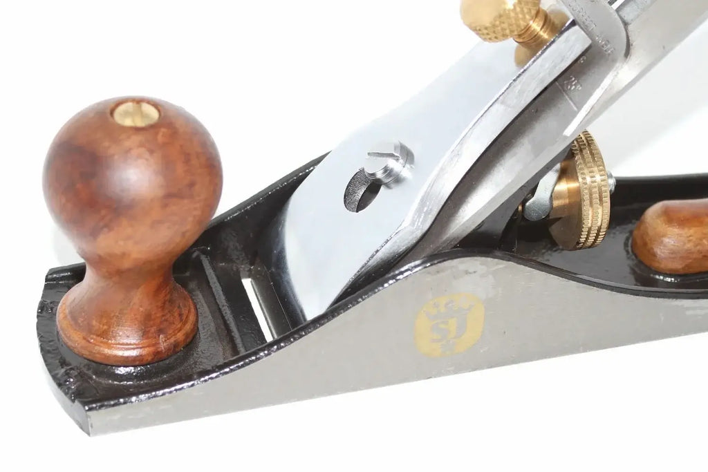 Spear & Jackson No 3 Smoothing Plane by Cherry Tree Tools grey cast iron with brass adjuster screw