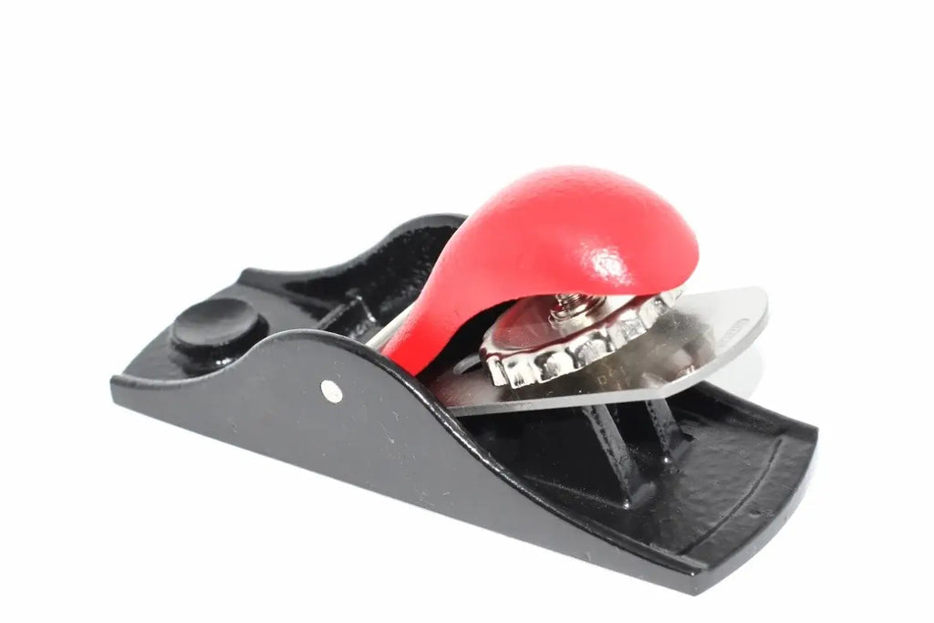 Stanley No 102 Low Angle Block Plane by Cherry Tree Tools, black cast iron body with red handle depth knob