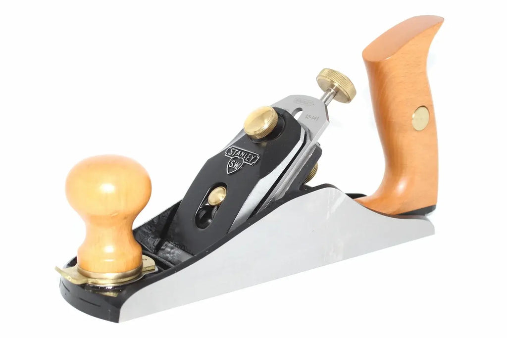 Stanley Bailey Sweetheart No4 Hand Plane by Cherry Tree Tools with cherry wood handle and cast iron base