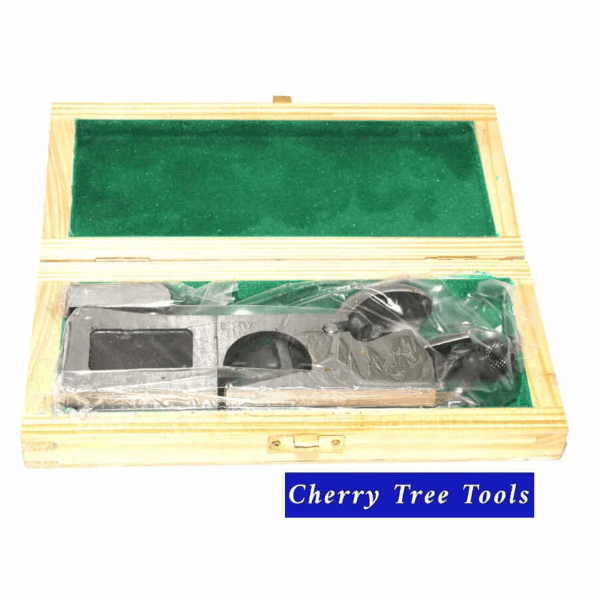Faithfull 3-in-1 Shoulder Plane 27mm in a wooden case with green lining and tools inside.