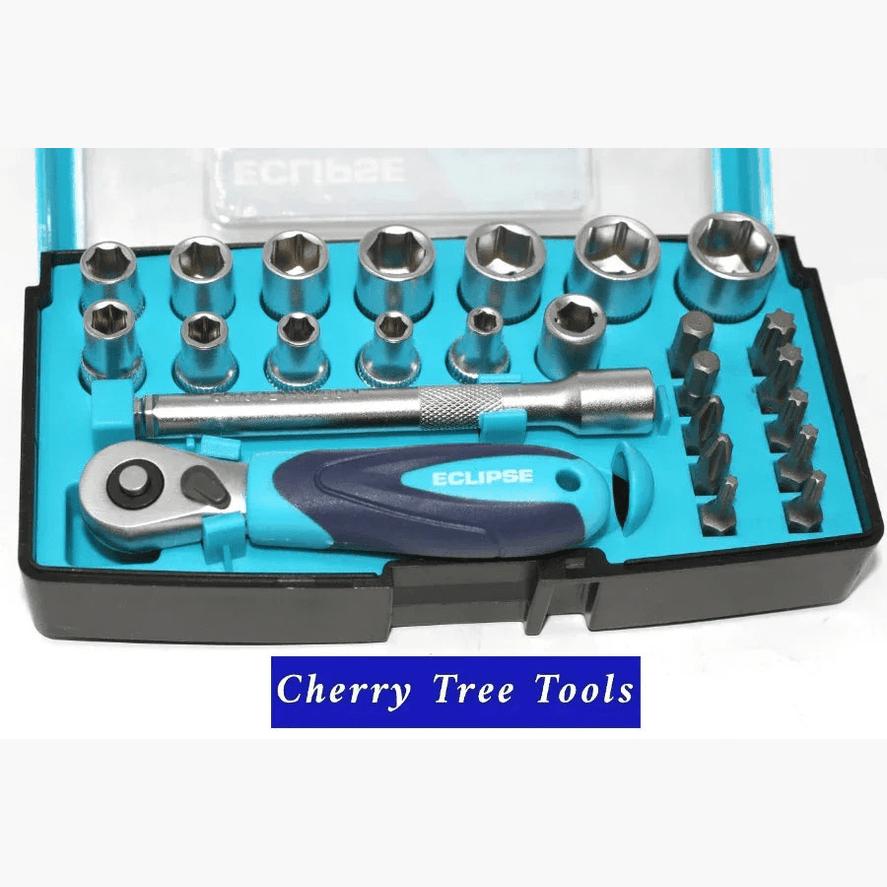 Eclipse Professional 25 Piece Socket Set  with ratchet and various sockets in a compact case