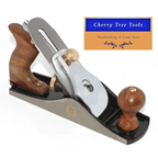 Spear & Jackson No 4 Smoothing Plane showcasing precision craftsmanship for woodworking tools.