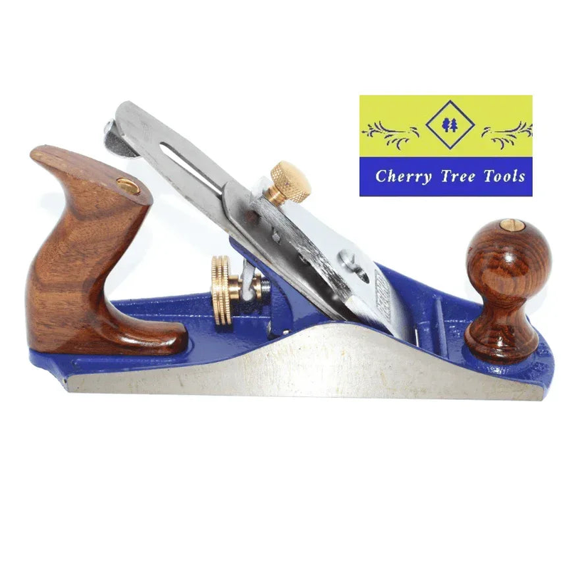Irwin Record No 4 Smoothing Plane 50mm with wooden handles and metallic body for precision woodworking.