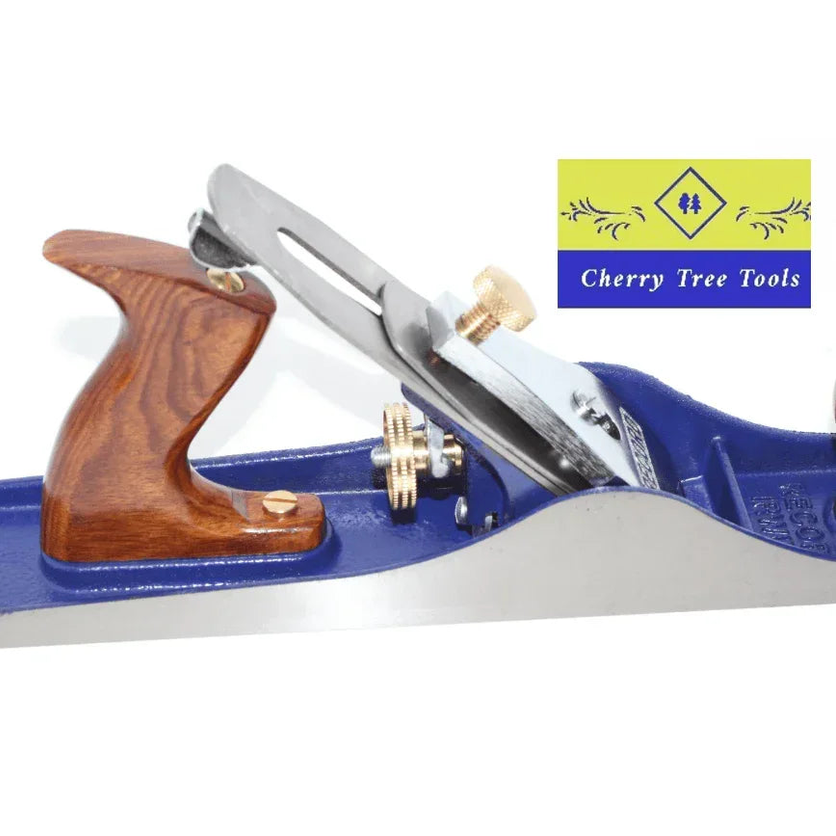 Irwin Record No 5 Jack Plane - woodworking with wooden handle and precision blade shown in detail