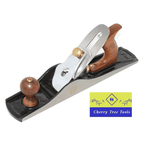 Spear & Jackson No 5 Jack Plane for woodworking with precision milled base and adjustable blade.