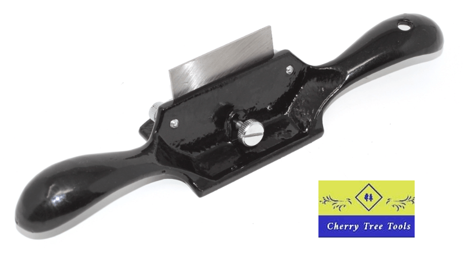 spear & Jackson Cabinet Scraper with a black gloss finish