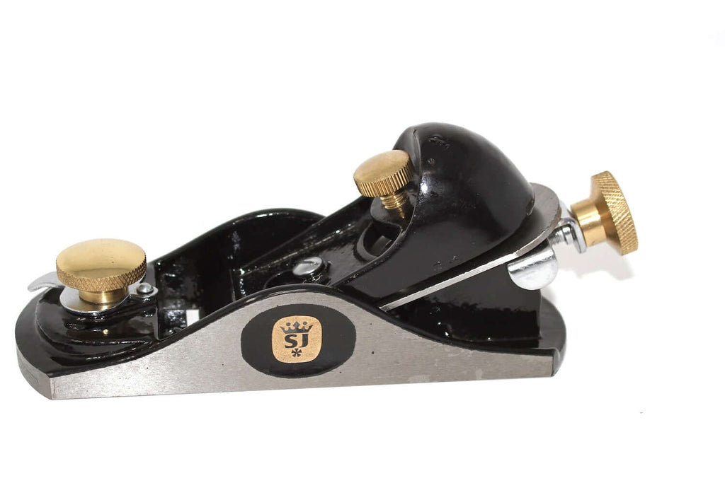 Spear & Jackson Block Plane  91/2 features ergonomic design and precision cutting for woodworking projects.