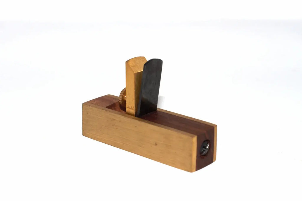 Silverline miniature scraper plane with rosewood main body , brass side faces and adjustment screw